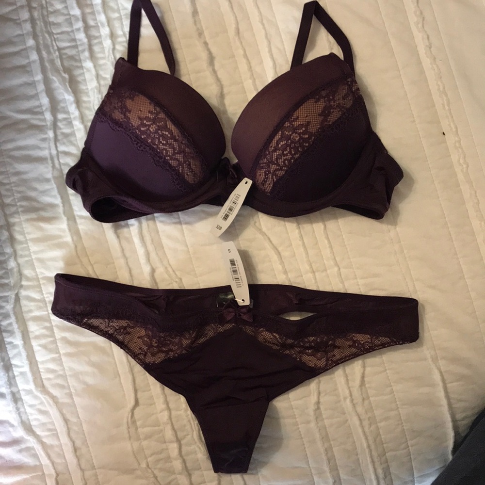 Adore me Bra and Underwear Set